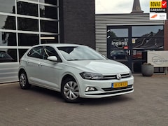 Volkswagen Polo - 1.0 TSI Comfortline | Virtual Cockpit | Parkeersensoren voor + achter | App connect