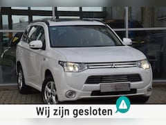 Mitsubishi Outlander - 2.0 PHEV instyle+ Aut. Leder Led Dak Camera Xenon Pdc Nav