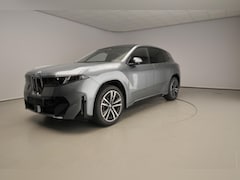 BMW iX3 - 40 eDrive M Sportpakket / Panoramadak / Trekhaak / Getint glas / Park assist