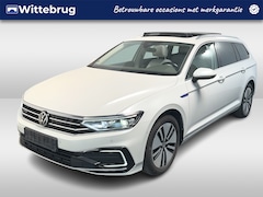 Volkswagen Passat Variant - 1.4 TSI PHEV GTE Business / AUTOMAAT/ PANO/ TREKHAAK/ STANDKACHEL/ 360 CAMERA/ MEMORY SEAT