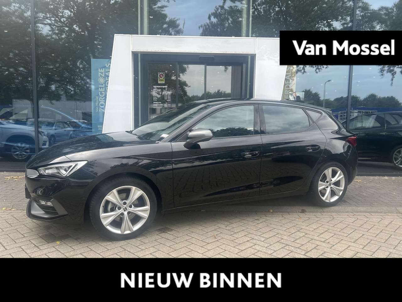 SEAT Leon - 1.5 eTSI FR Business Intense | WORDT VERWACHT | TREHAAK | STOELVERWARMING | ACHTERUITRIJCA - AutoWereld.nl
