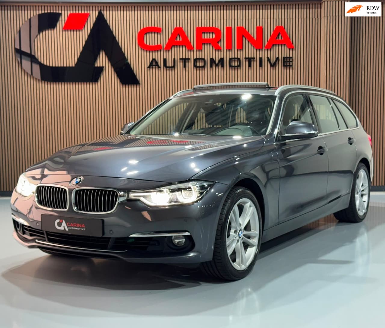 BMW 3-serie Touring - 330i xDrive High Executive / Panorama Dak / Lederen Interieur / Cruise Control / Stoel Ver - AutoWereld.nl