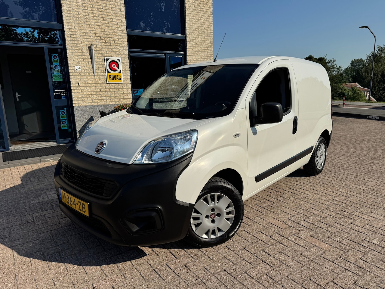 Fiat Fiorino - 1.4 Easy Pro- uniek in NL- zeer zuinig- LPG-benzine - AutoWereld.nl