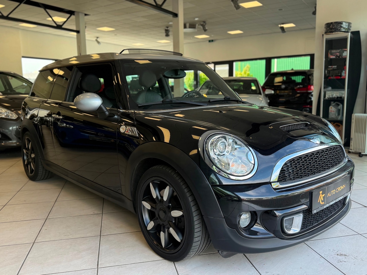 MINI Clubman - Mini 1.6 Cooper S 184 PK! Automaat Schuifdak Navi Luxe model - AutoWereld.nl