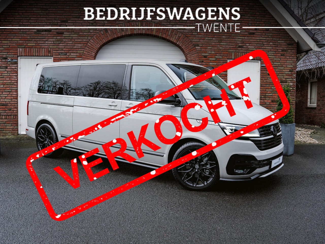 Volkswagen T6 - T6.1 2.0 TDI 204 PK DSG L2H1 A-KLEP ACC | LED | Leder | Side Assist | Privacy glass | - AutoWereld.nl