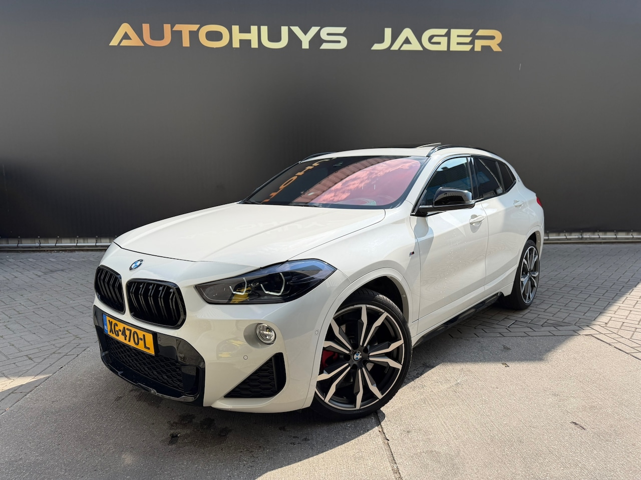 BMW X2 - SDrive20i High Executive Pano Hud H&k Leder Camera Automaat - AutoWereld.nl