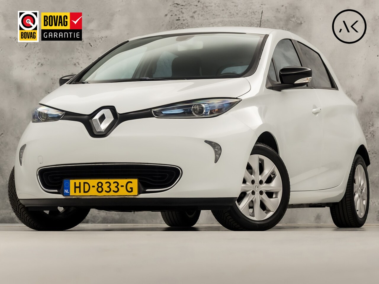 Renault Zoe - Q210 Zen Quickcharge 22 kWh (ex Accu) Automaat (NAVIGATIE, CAMERA, CLIMATE, SPORTSTOELEN, - AutoWereld.nl