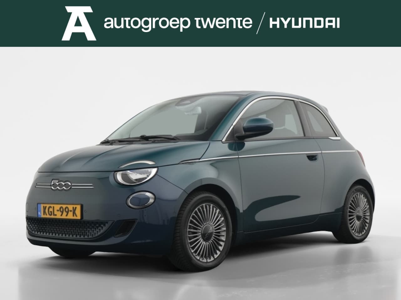 Fiat 500 - Icon 42 kWh | Camera | Private Lease 379 per maand - AutoWereld.nl