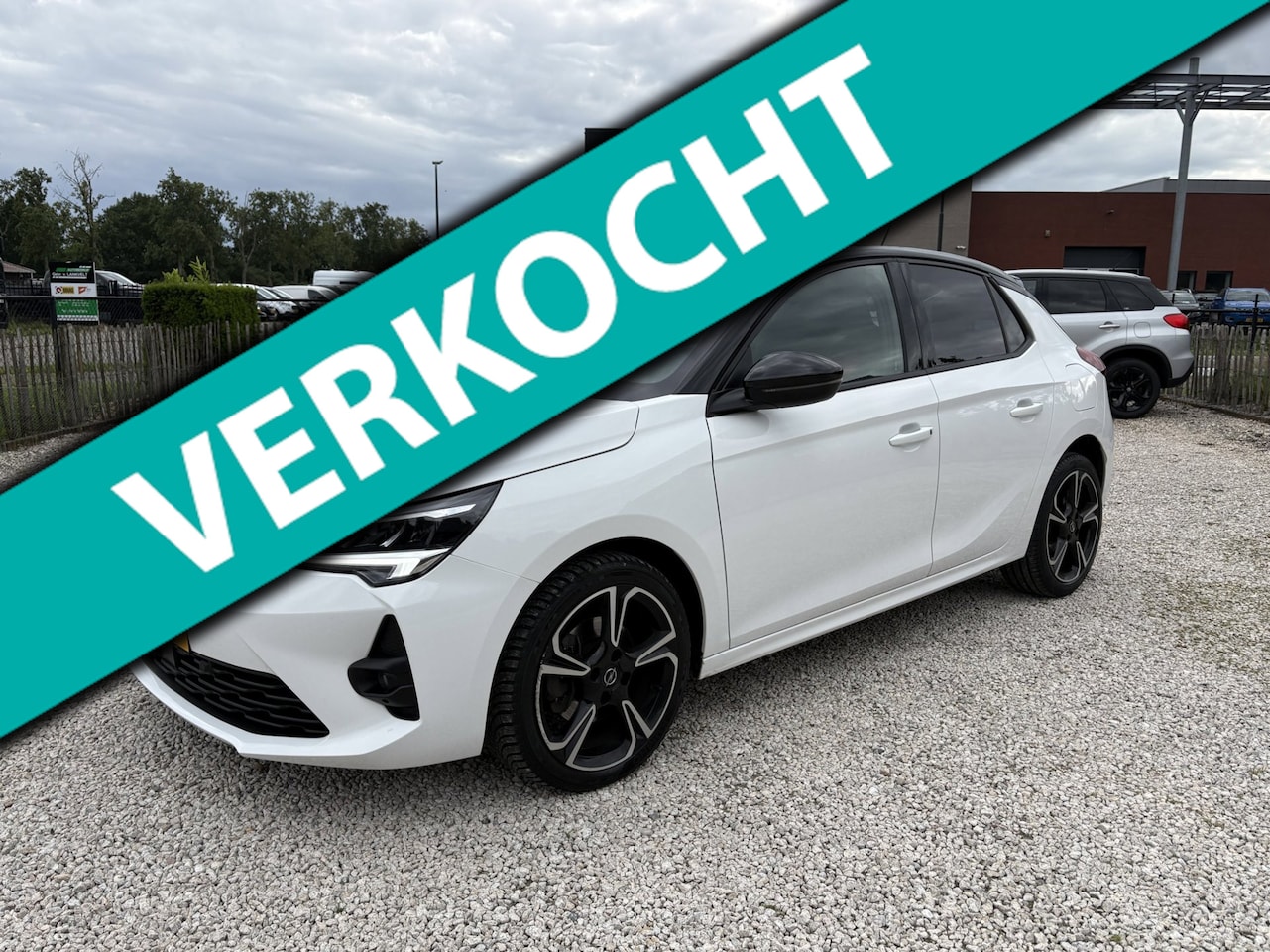 Opel Corsa - 1.2 101pk GS Line Sport Apple Carplay, Camera, LED - AutoWereld.nl