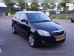 Skoda Fabia - 1.4-16V Tour Pro