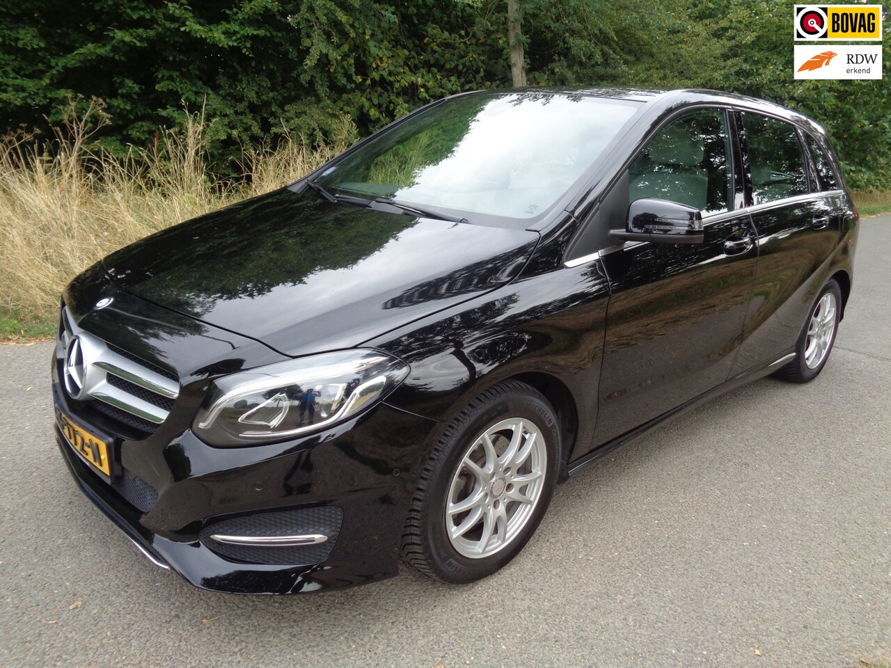 Mercedes-Benz B-klasse - 180 Prestige Automaat!Navi!Trekhaak! - AutoWereld.nl