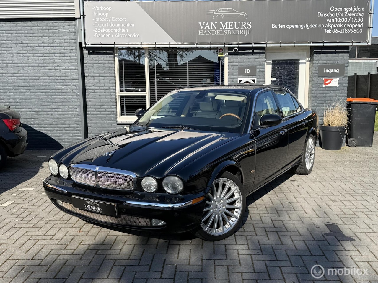 Jaguar XJ - 2.7D V6 2.7D V6, Leder, navigatie, automaat, apk 06-2026 - AutoWereld.nl