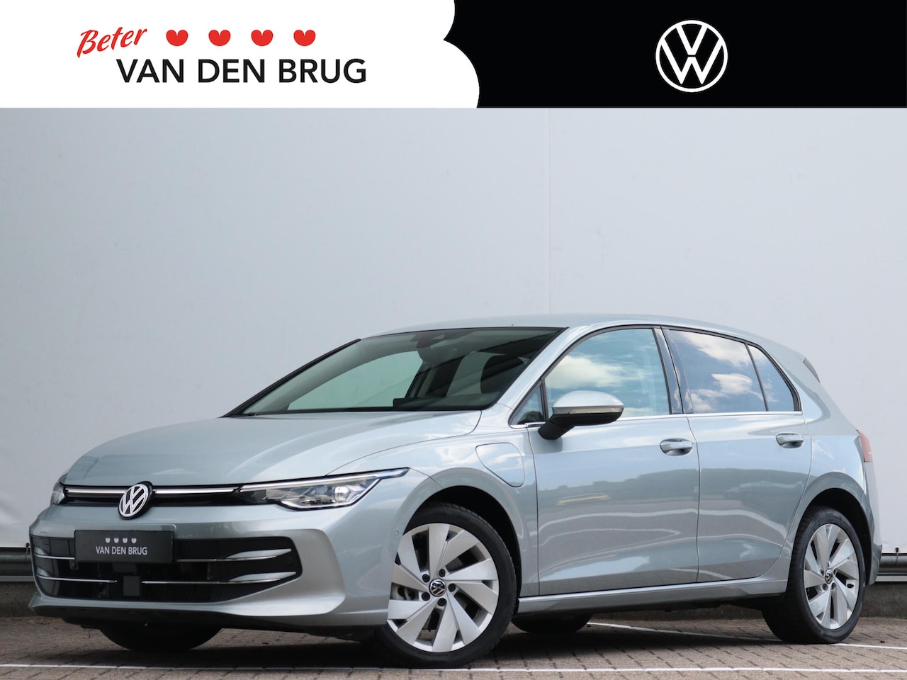 Volkswagen Golf - 1.5 eHybrid Style Edition | Adaptive Cruise Control | Memory | Side Assist | Achteruitrijc - AutoWereld.nl