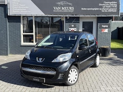Peugeot 107 - 1.0-12V Millesim 200, nieuwe koppeling, 5 deurs, airco, apk 12-2026