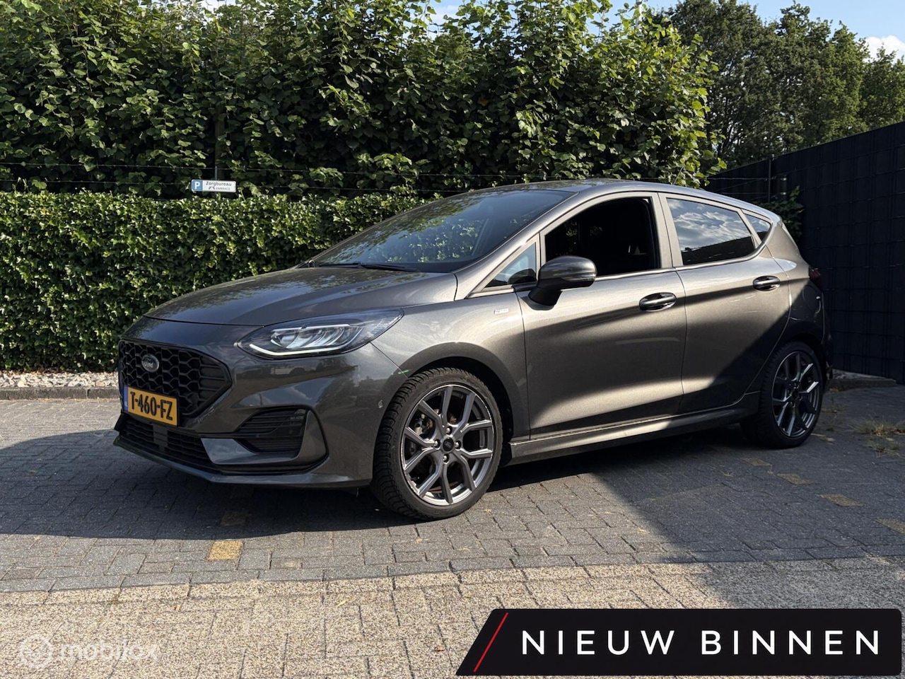 Ford Fiesta - 1.0 EcoBoost Hybrid ST-Line X 1E EIG / DEALER O.H. / STOELVERW. / STUURVERW. / KEYLESS / N - AutoWereld.nl