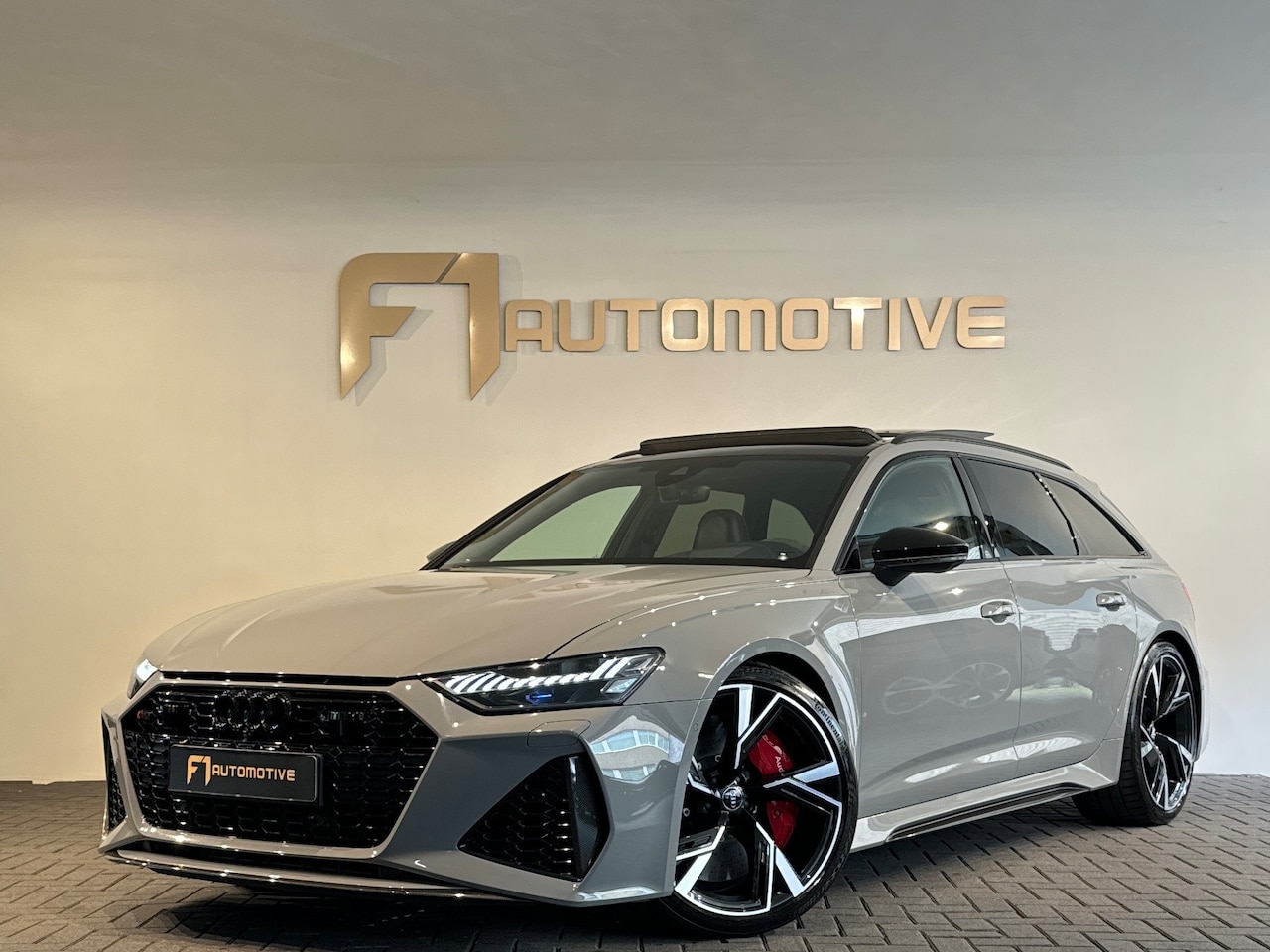 Audi A6 Avant - RS 6 TFSI quattro Ceramic|B&O 3D|4-Wielsturing|Carbon|360 Camera - AutoWereld.nl