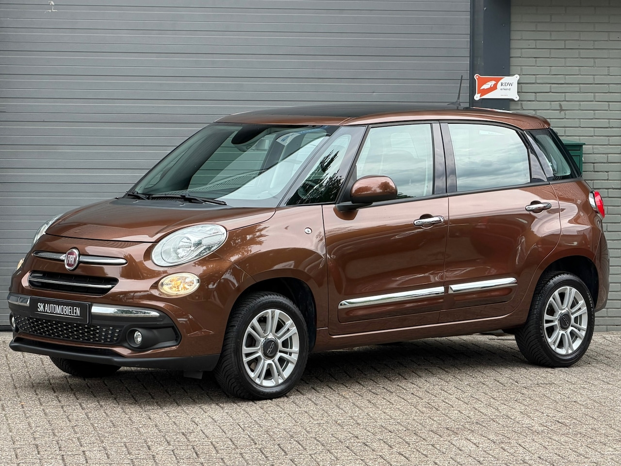 Fiat 500 L - 0.9 TwinAir CNG Lounge 0.9 TwinAir CNG Lounge - AutoWereld.nl