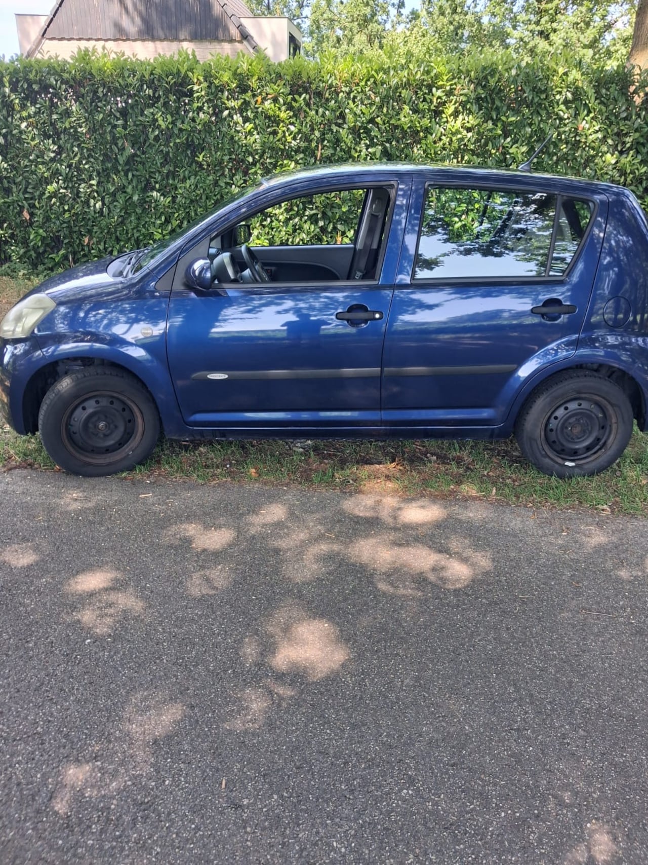 Daihatsu Sirion 2 - 1.3-16V Comfort Lage km stand! 58000, afneembare trekhaak - AutoWereld.nl