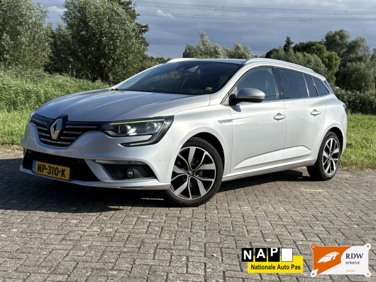 Renault Mégane Estate - AUT / TOPCAR 1.5 dCi Bose - AutoWereld.nl