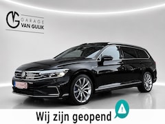 Volkswagen Passat Variant - 1.4 TSI PHEV GTE Business 218PK Trekhaak, Panodak, Navi, Clima, ACC, Virtual-Cockpit, Stoe