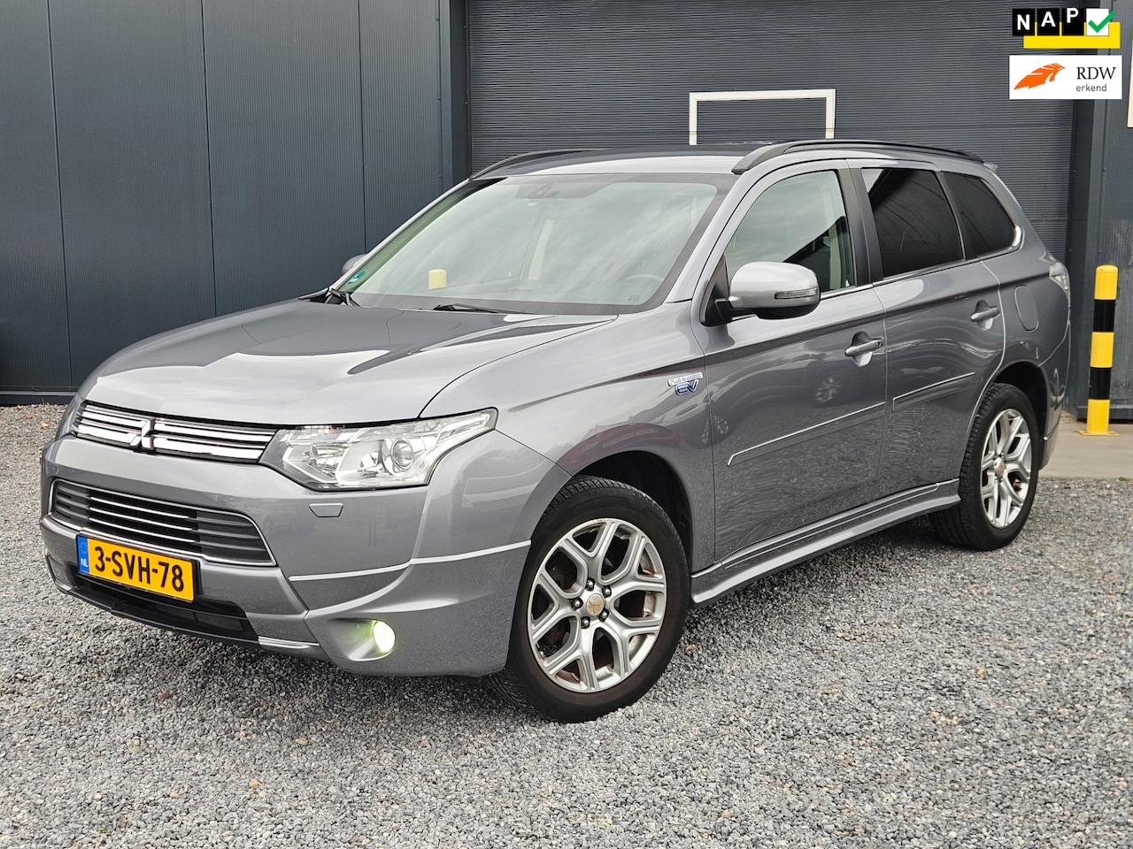 Mitsubishi Outlander - 2.0 PHEV Intense + - AutoWereld.nl