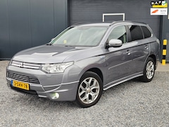 Mitsubishi Outlander - 2.0 PHEV Intense +