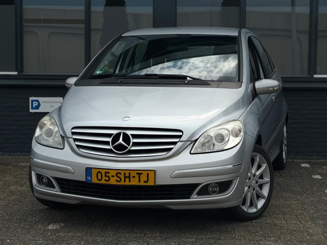 Mercedes-Benz B-klasse - 170 |Clima |CruiseC |Nieuwe APK - AutoWereld.nl