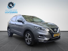 Nissan Qashqai - 1.3 DIG-T Design Edition Trekhaak / 360 camera / Panoramadak