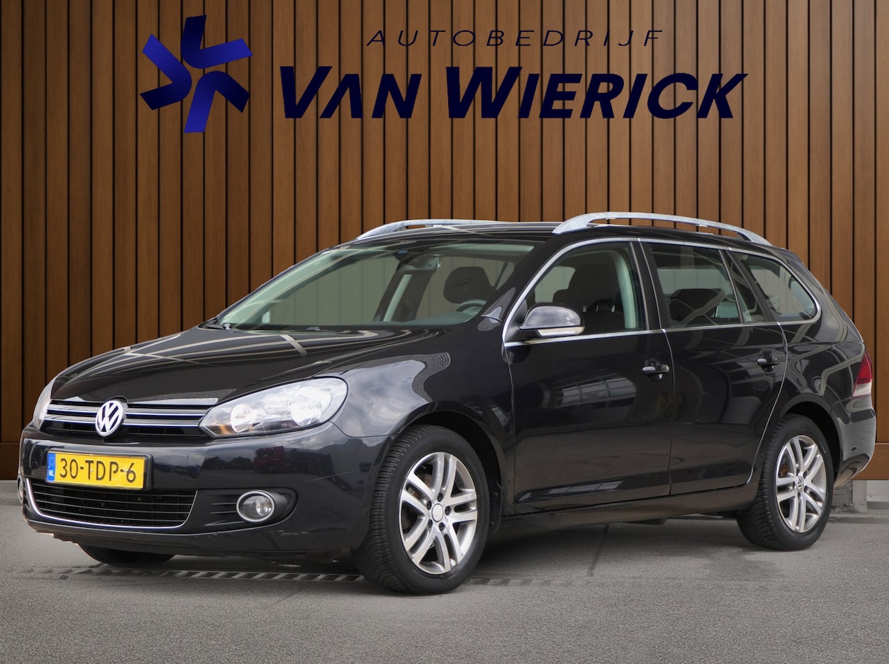 Volkswagen Golf Variant - 1.2 TSI Highline BlueMotion | Dealer onderhouden | Parkeersensoren | Cruise | Navi | LM Ve - AutoWereld.nl