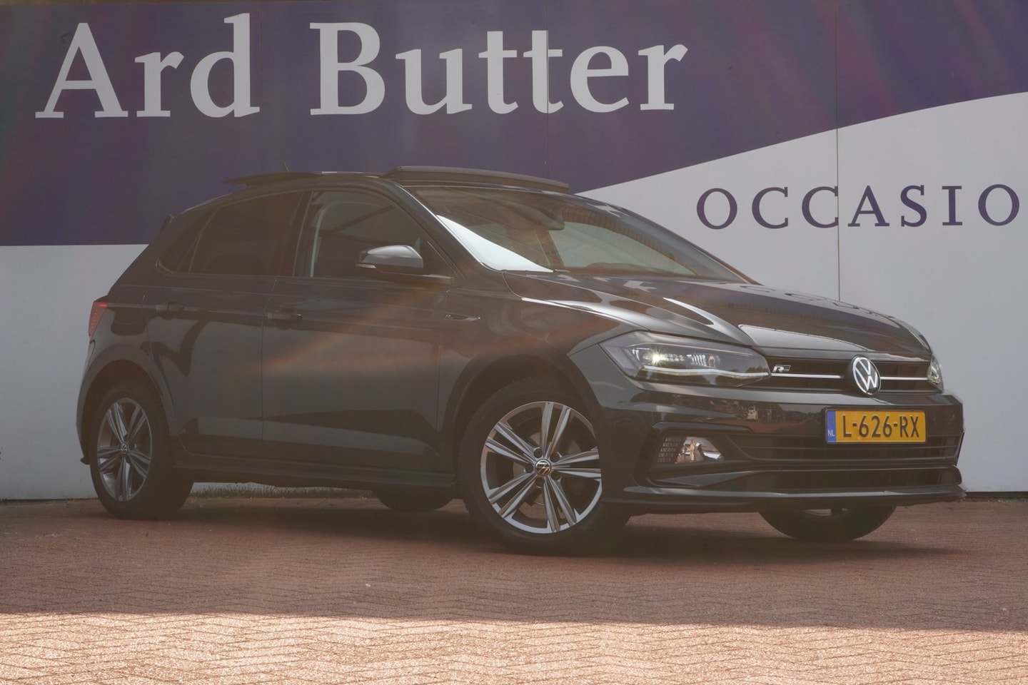 Volkswagen Polo - 1.0 TSI Highline Business R Line+Pano-dak+Xenon-Led+Navigatie+Parkeer-Hulp+Keyless= NARDO- - AutoWereld.nl