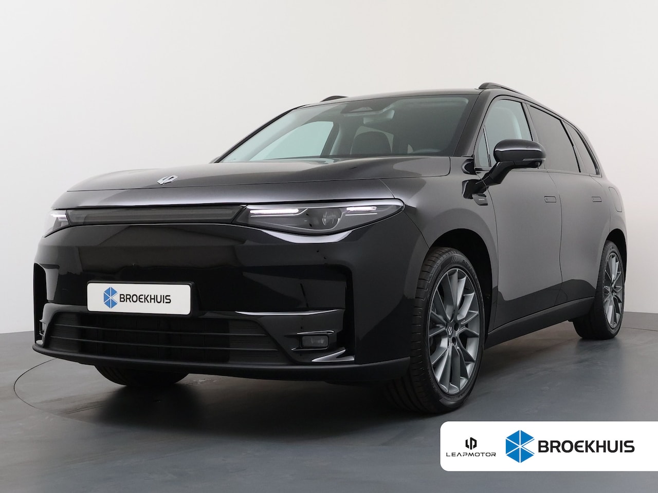 Leapmotor C10 - Design ProMax 81.9 kWh | €2500,- korting !! | Audio installatie | Cruise control adaptief - AutoWereld.nl