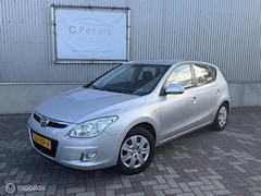 Hyundai i30 - 1.6i 123pk Dynamic 2009 / Airco / 4seizoensbanden / 5deurs / NAP