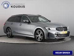 BMW 3-serie Touring - 318i M Sport (NL-Auto / Pano / Elek. trekhaak / Sportstoelen / Carplay / Sfeerverlichting