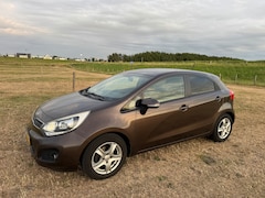 Kia Rio - 1.2 CVVT Super Pack Kia Rio