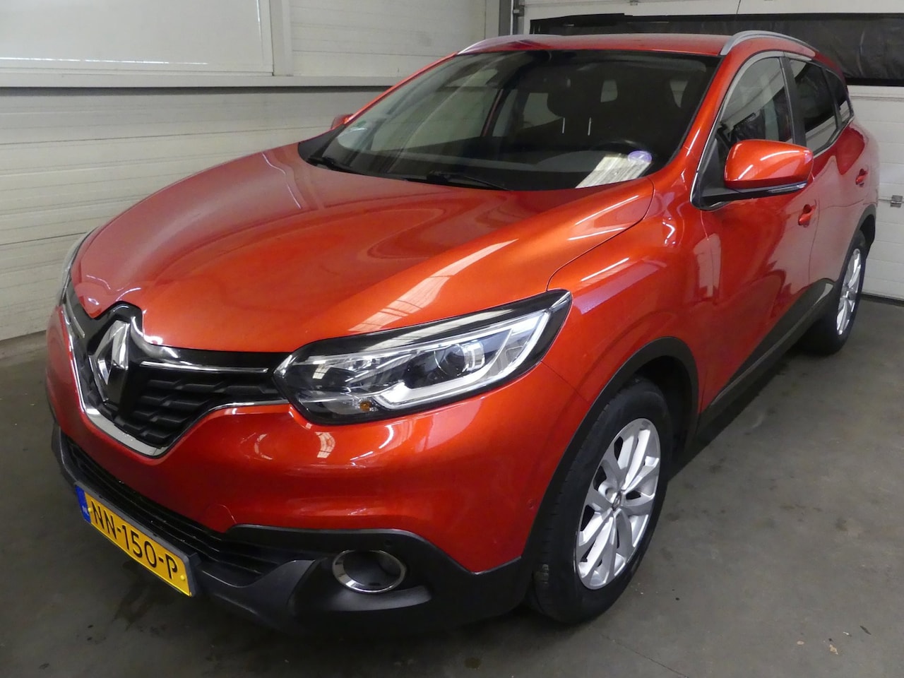 Renault Kadjar - 1.2 TCe Intens - Automaat - Trekhaak - AutoWereld.nl