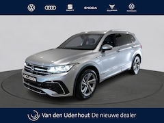 Volkswagen Tiguan Allspace - 1.5 TSI R-Line Business 7p. | Trekhaak | Derde zitrij | Winterpakket | LED matrix |