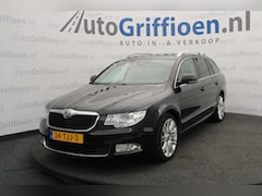 Skoda Superb Combi - 1.8 TSI Elegance Business Line nette stationcar met leer