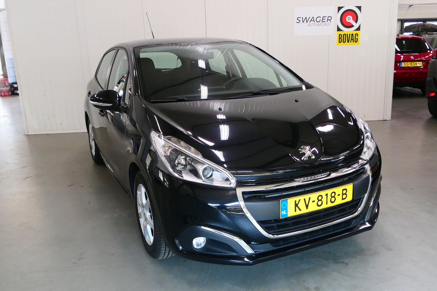 Peugeot 208 - 1.2 Puretech 82pk 5D Blue Lion (Dealeronderhouden) - AutoWereld.nl