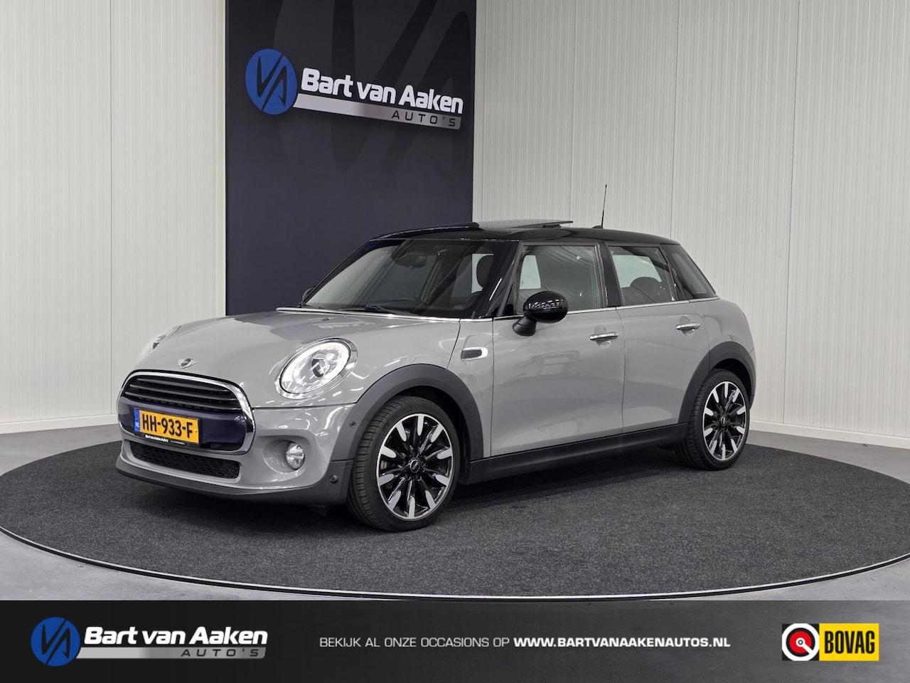 MINI 5-Deurs - 1.5 Cooper Business Panoramadak LED Navigatie - AutoWereld.nl
