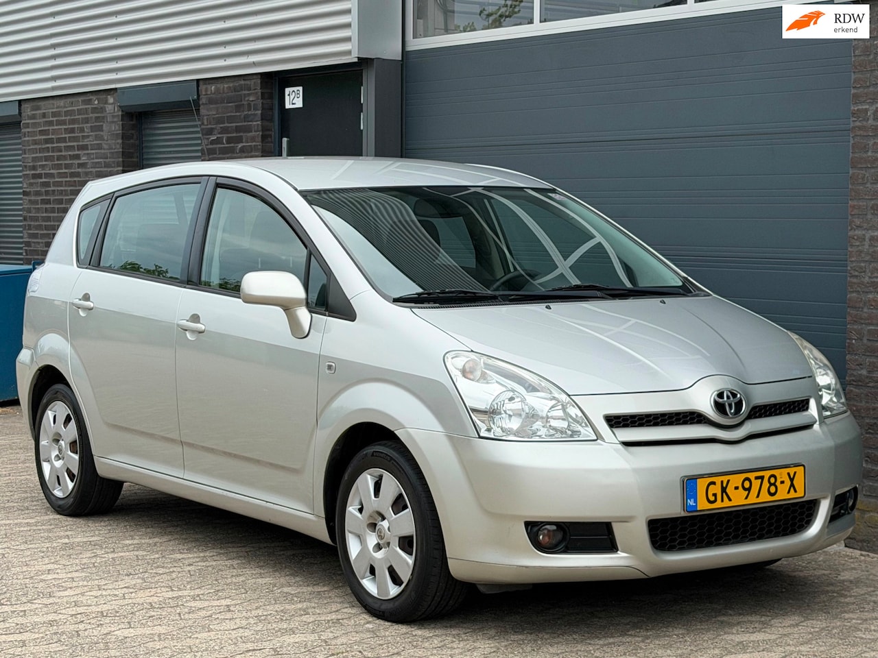 Toyota Verso - 1.8 VVT-i Terra 7p. AIRCO CRUISE AUTOMAAT APK NAP - AutoWereld.nl