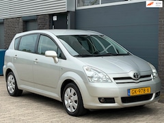 Toyota Verso - 1.8 VVT-i Terra 7p. AIRCO CRUISE AUTOMAAT APK NAP