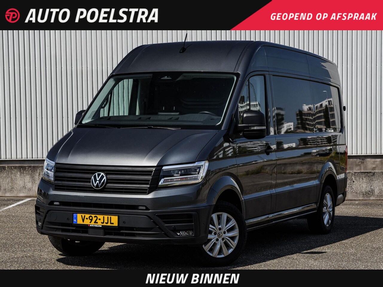 Volkswagen Crafter - Bestel 2.0 TDI 140 PK DSG L3H3 Exclusive Facelift LED ACC Navigatie Trekhaak Camera ergoAc - AutoWereld.nl