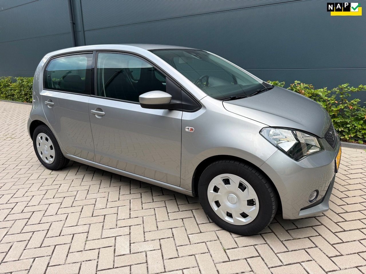 SEAT Mii - 1.0 Style Intense nieuwstaat 5 deurs - AutoWereld.nl