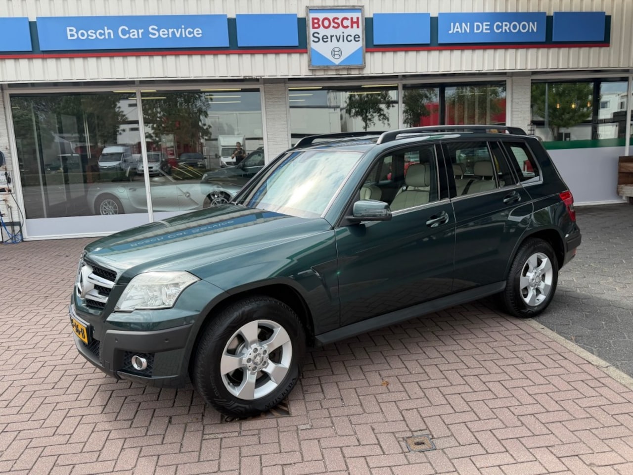 Mercedes-Benz GLK-klasse - 280 4-MATIC Automaat TREKHAAK Zwitserland gel. #BEAUTY - AutoWereld.nl
