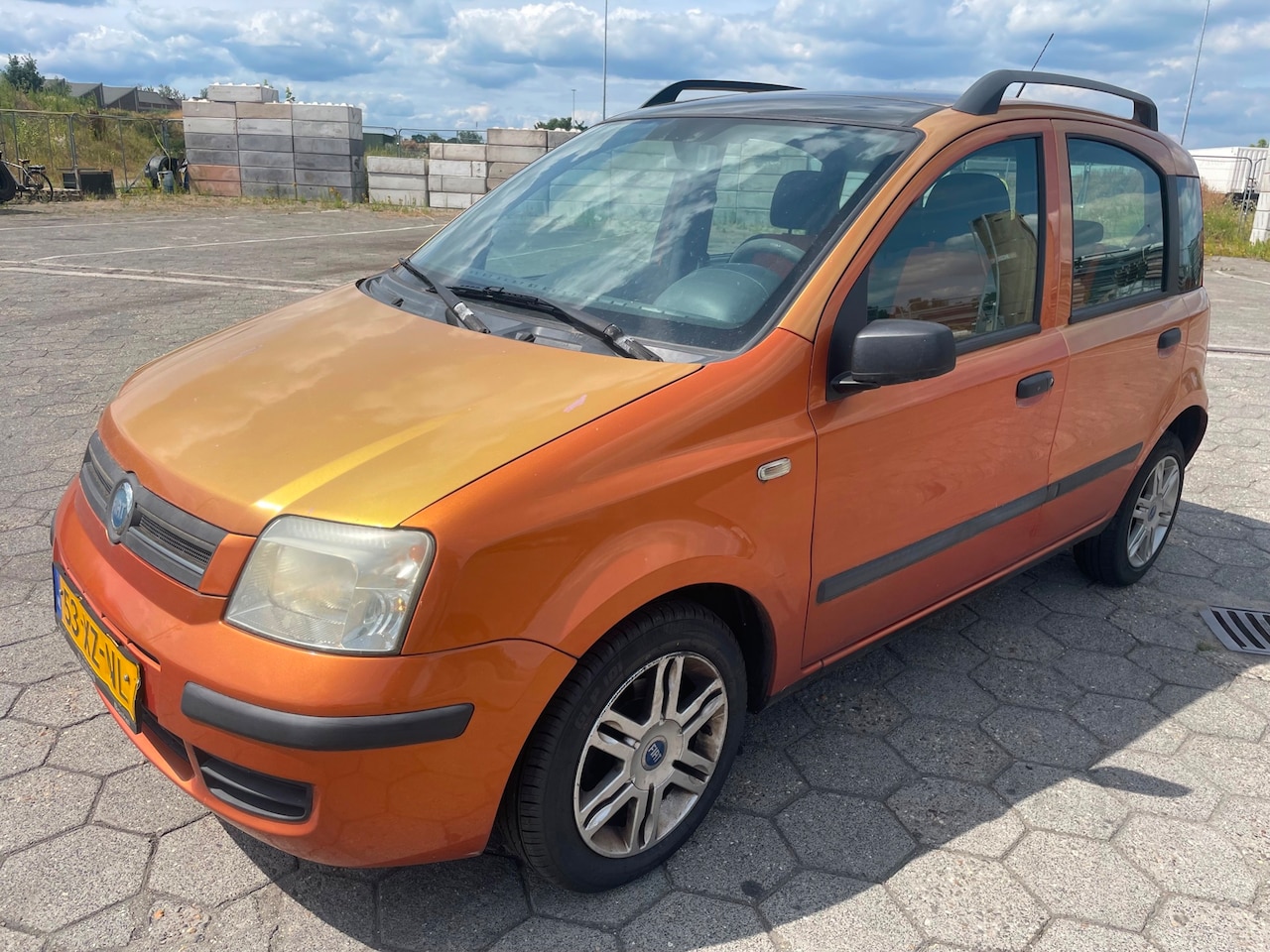 Fiat Panda - 1.2 Emotion |Bj 2007|Airco|Pano - AutoWereld.nl