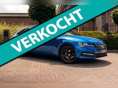 Skoda Superb Combi - 1.4 TSI iV Sportline Business 218 PK Elek.Trekhaak Keyless ACC Camera 18''