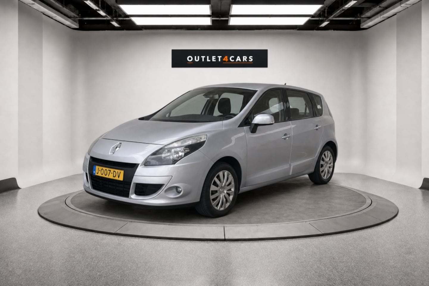 Renault Scénic - 1.5 dCi Expression | Trekhaak | Cruise control | - AutoWereld.nl