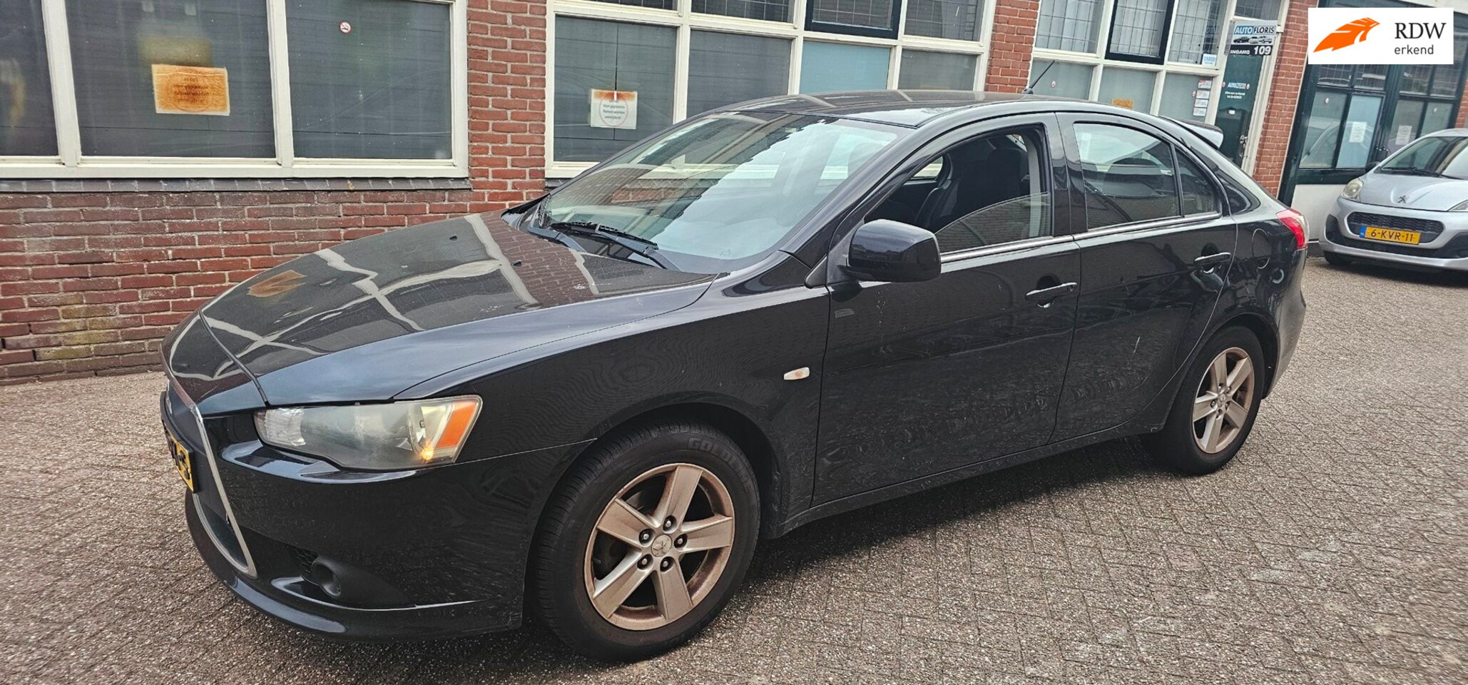 Mitsubishi Lancer Sportback - 1.8 Invite 1.8 Invite - AutoWereld.nl