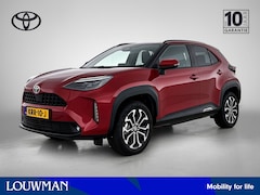 Toyota Yaris Cross - 1.5 Hybrid 115 First Edition + | BTW Voertuig | Stoel+stuurverwarming | Draadloze telefoon