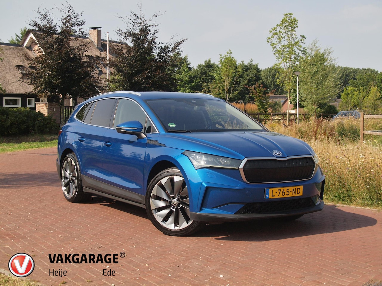 Skoda Enyaq iV - 80 First Edition | SOH 90% | Camera | Trekhaak | Apple Carplay | ACC | Warmtepomp | - AutoWereld.nl
